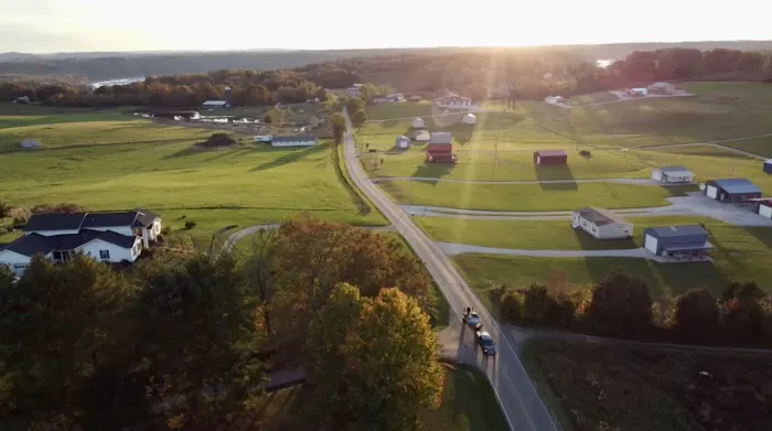 The Point Campground & Farm - Lake Cumberland KY Nightly Campground and Annual RV Park Picture 6