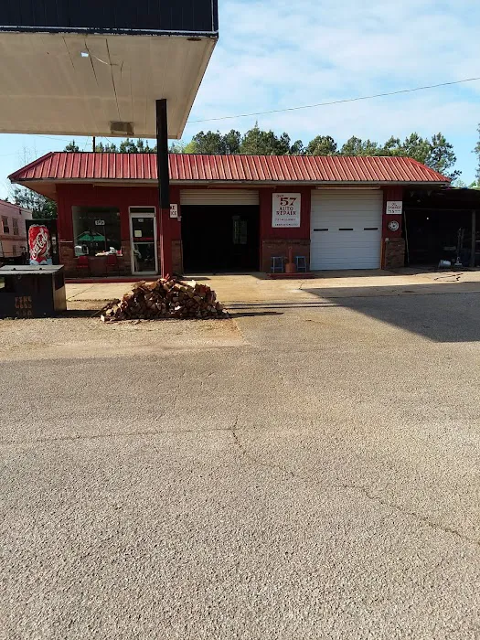 HWY 57 Three Way R.V. Park Picture 10