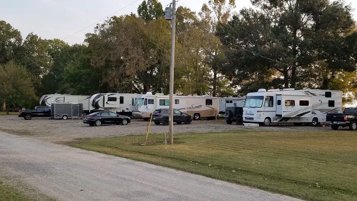 Red Dog campground and Rv Park Picture 9