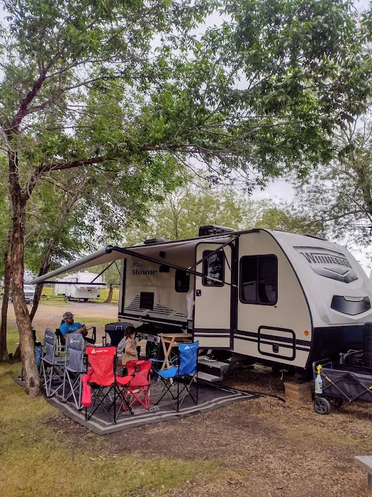 Heritage Lake Campground Picture 9
