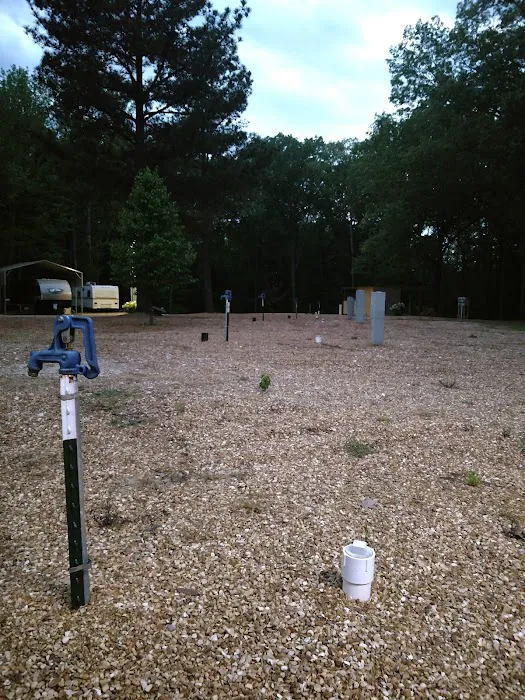 Graceland RV Park Picture 3