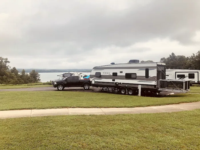 Patoka Lake Modern Campground Picture 7