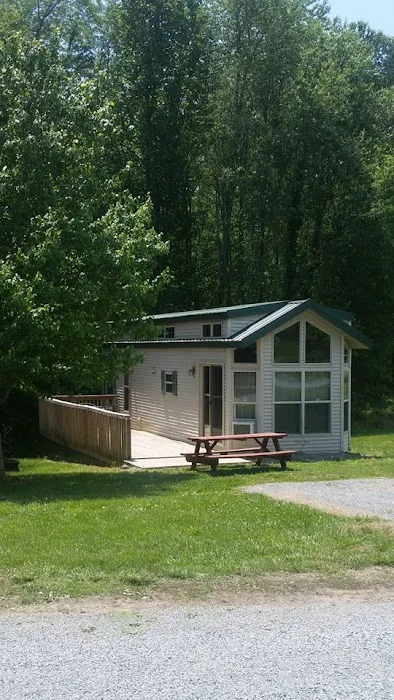 Paradise Cove Campground & RV Park Picture 2