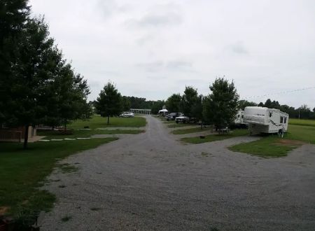 Paradise Cove Campground & RV Park