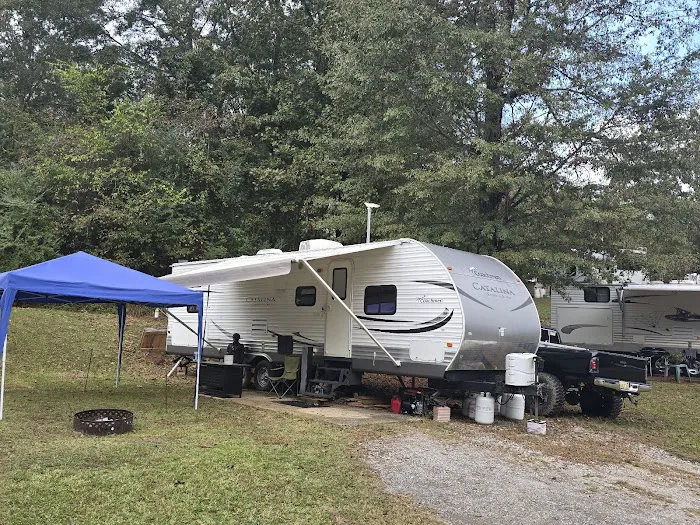 Shady Oaks RV Park Picture 3