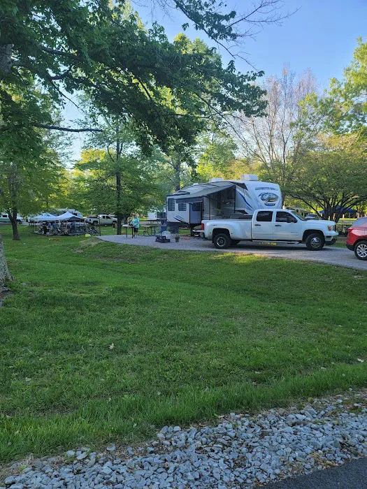 Holmes Bend Campground Picture 3