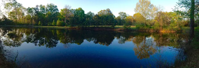 Eden Lake RV Park Picture 3