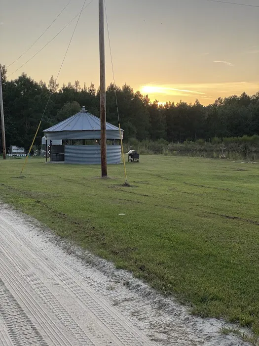 Camp South RV Park Picture 9