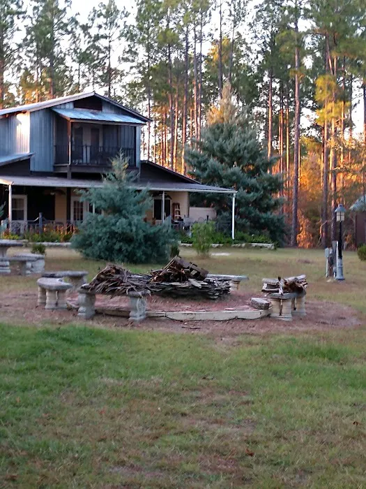 Whispering Pines RV Park Picture 3