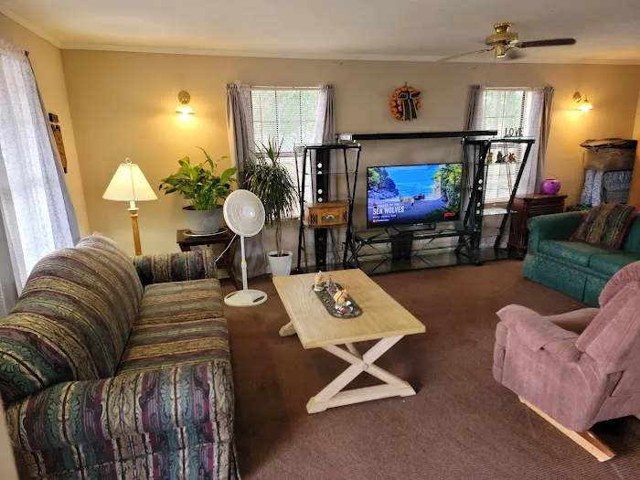 Pines RV Park Picture 6