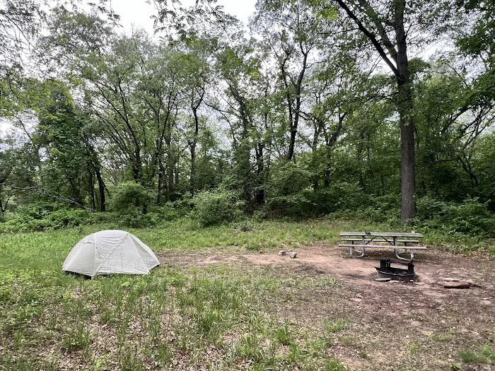 Central Avenue Walk-in Campsites Picture 3