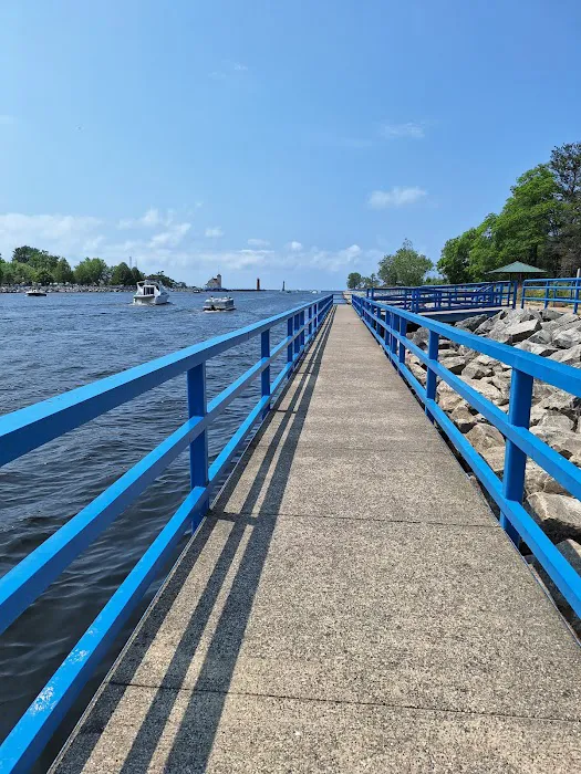 Muskegon State Park Channel Campground Picture 3