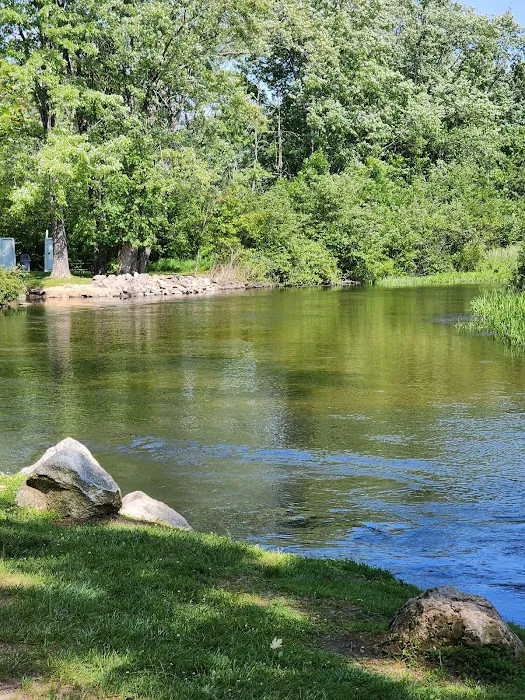 White River RV Park & Campground Picture 7