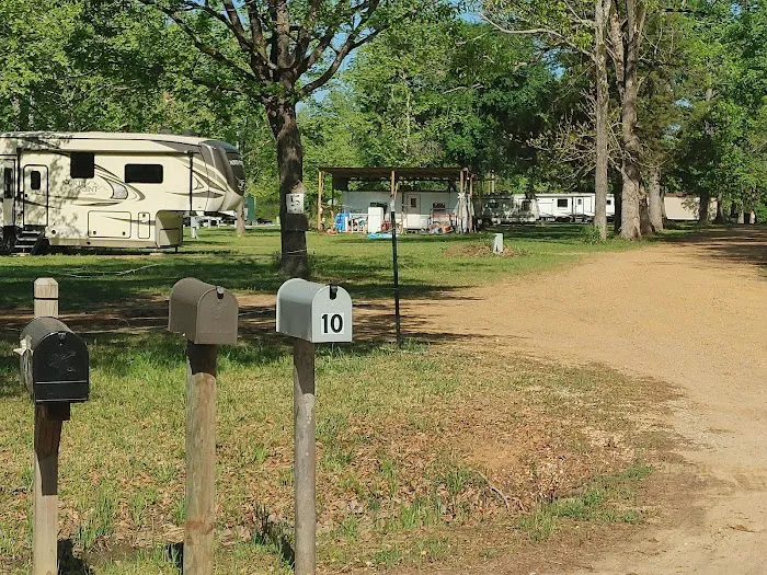 Marys place RV PARK Picture 8