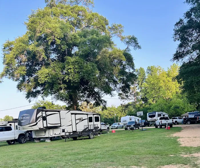 B&B RV Park Picture 4