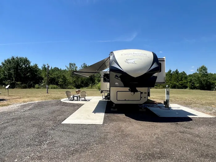 Avalon RV Park Picture 2