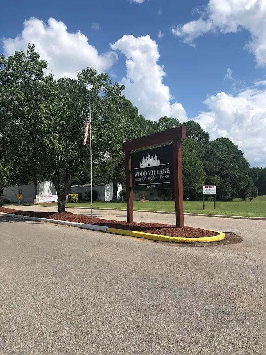Wood Village Mobile Home Park Picture 1