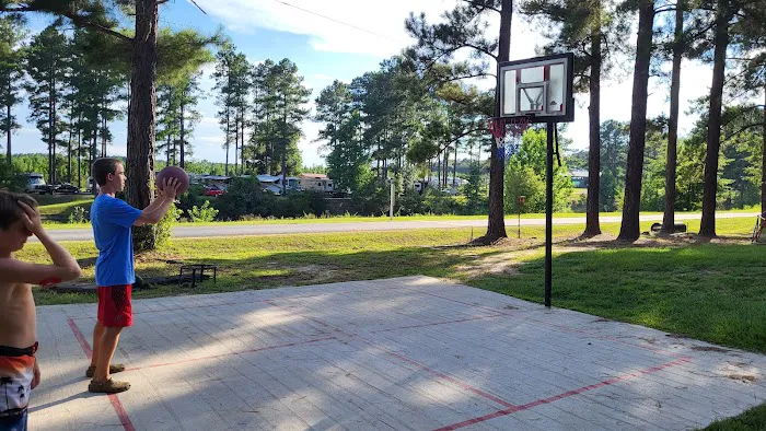 Beaver Run RV Park Picture 8