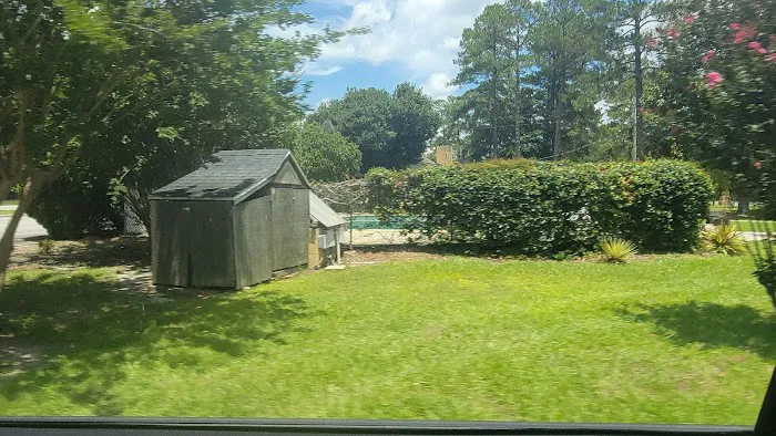 Parkwood Rv Park & Cottages Picture 8