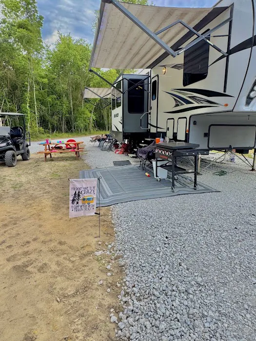 Sunny Days RV Park & Campground Picture 4