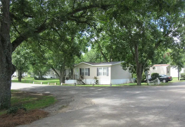 Pine Bluff Country Estates Picture 2