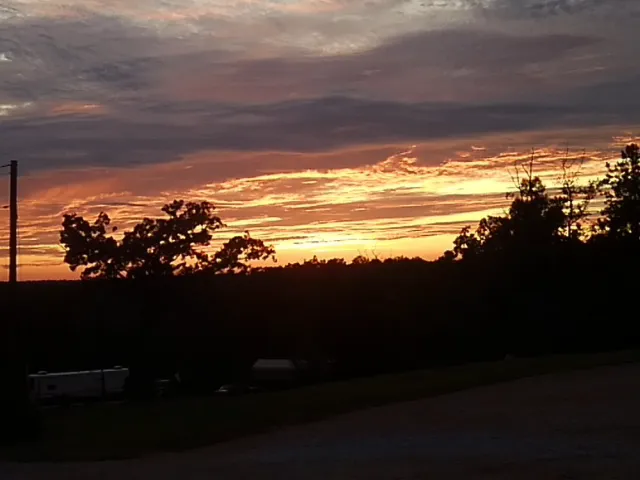 Sunset Ridge Campground Picture 6
