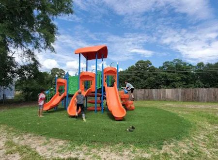 Oak Grove Estates Mobile Home Communities