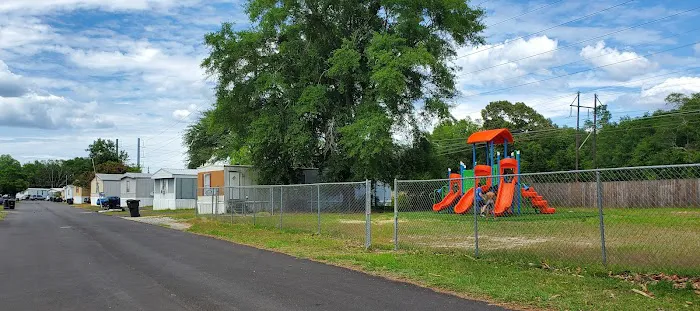 Oak Grove Estates Mobile Home Communities Picture 5