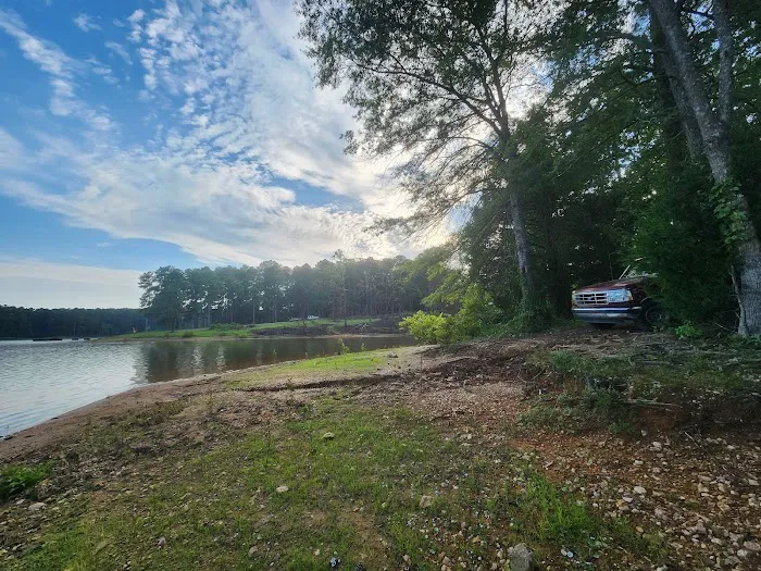 Holliday Park Picture 9