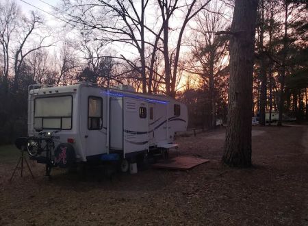 1794 Camper and RV park