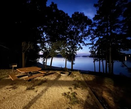 Tugaloo island