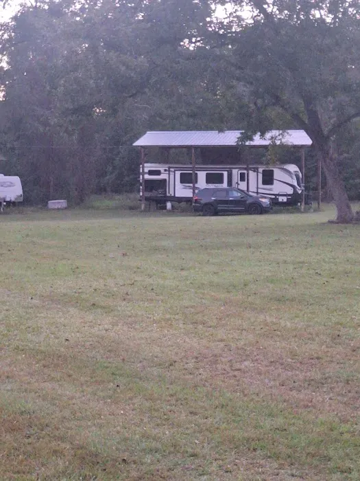 Happy Hideaway rv resort Picture 4