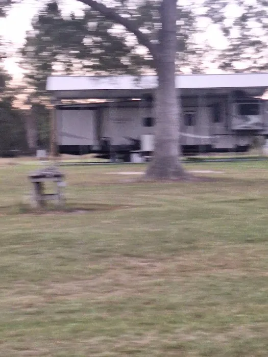Happy Hideaway rv resort Picture 5