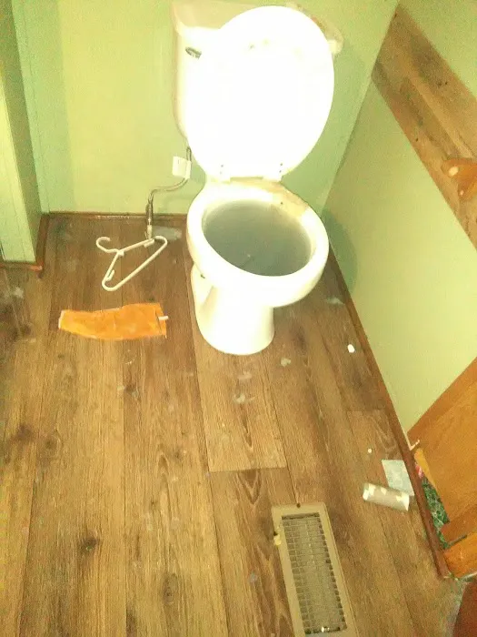 Sherwood Mobile Home Park Picture 9