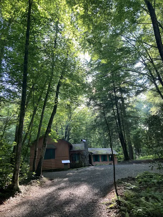 Club Cabin # B, Spence Picture 6