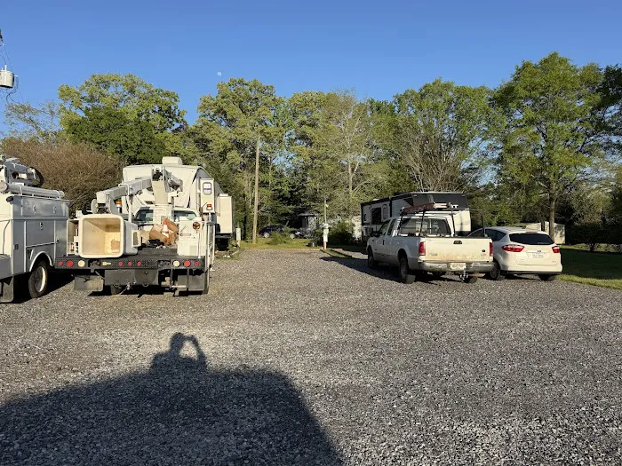 Cedar Tree RV Park Picture 2