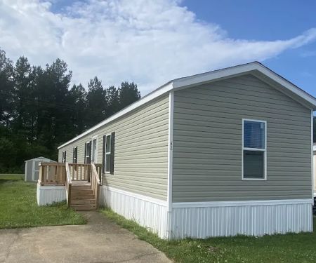 Country Lane Mobile Home Community