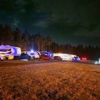 Small Living RV Park ico