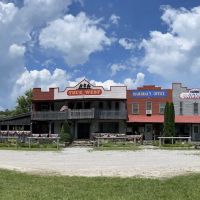 True West Campground & Stables ico