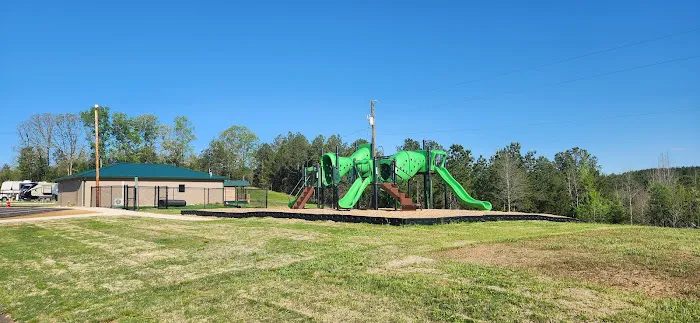 Serenity RV Park of Mississippi Picture 7