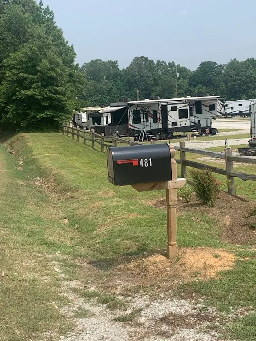 Country View RV Park Picture 3