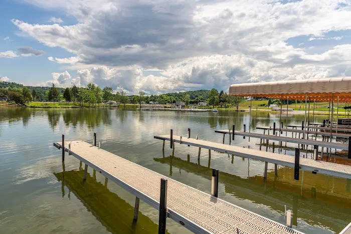 Rockwood Marina & RV Resort Picture 5