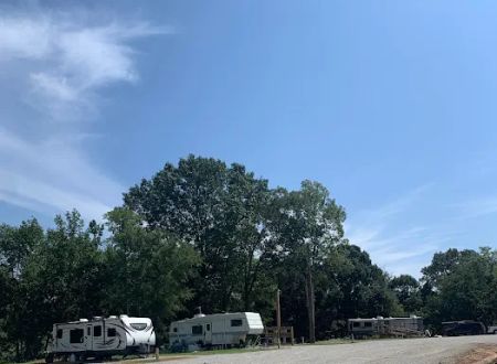 J and H Farms and RV Park