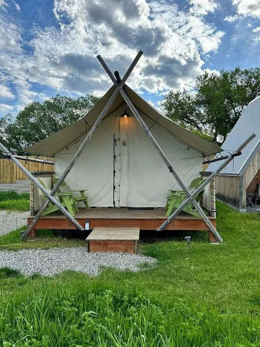 Tiny Town RV Campground Picture 10