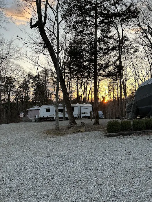Lake Cumberland Camping Picture 3