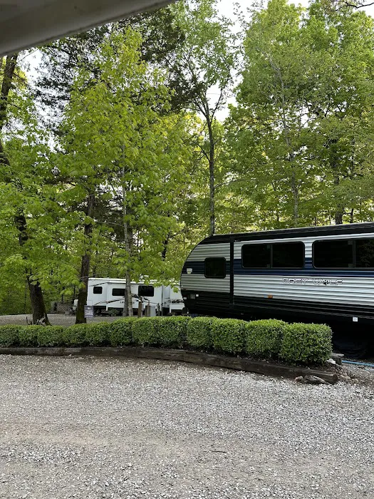 Lake Cumberland Camping Picture 1