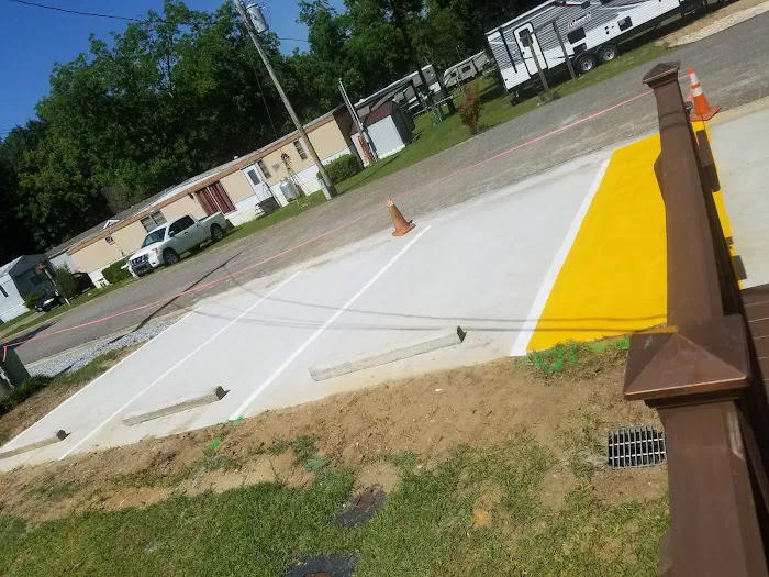 Dothan RV Park Picture 5