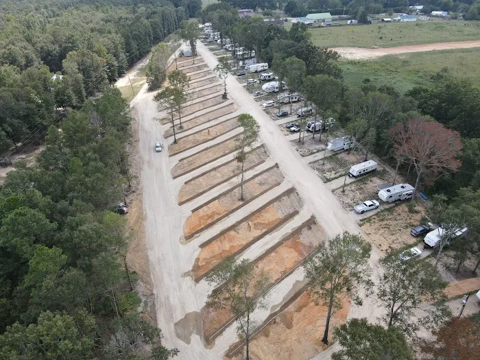 Oak Ridge RV Park Picture 4
