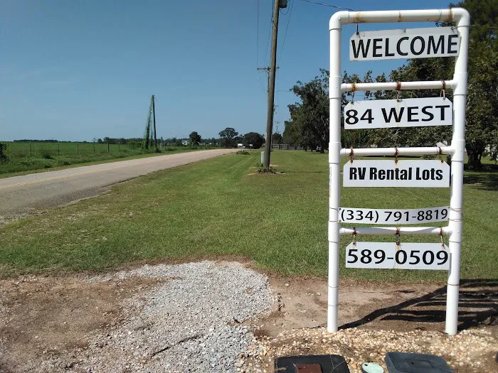 Home 84 west RV Park Picture 3