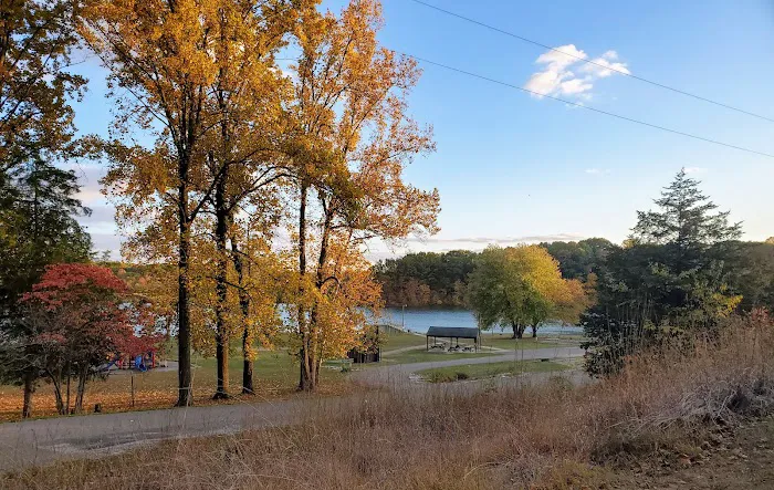 Rockville Lake Park Picture 2